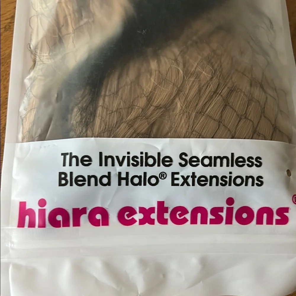 NEW Hiara Extensions Invisible Seamless Blend Halo